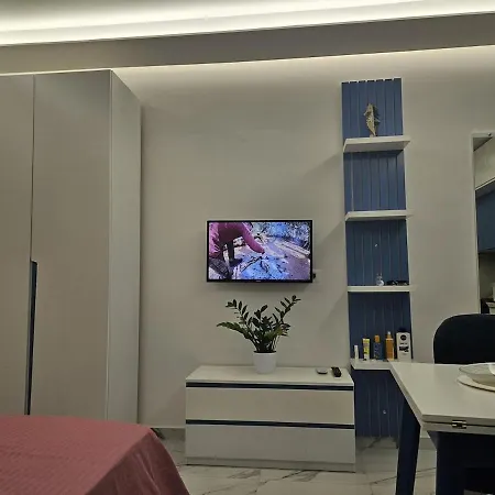 Iris Apartment